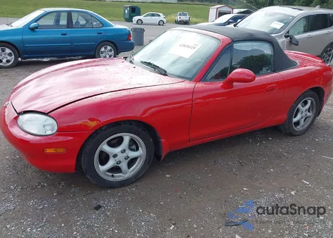 1999 Mazda Mx-5 Miata Leather Pkg/Popular Equipment Pkg/Sports Pkg/Touring Pkg z USA, uszkodzony, nr VIN JM1NB3531X0125670